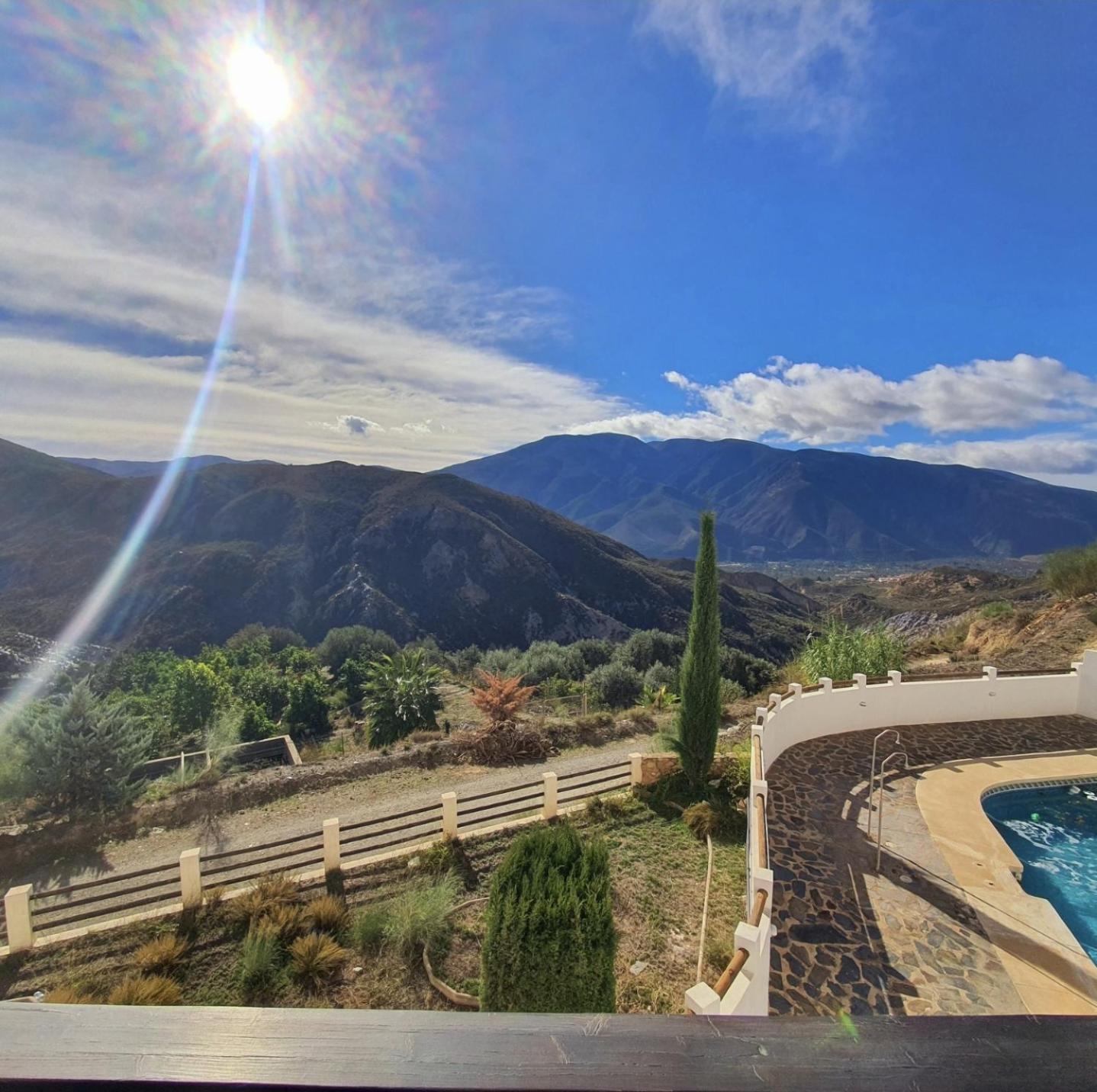 Alpujarra Relax Carataunas Εξωτερικό φωτογραφία