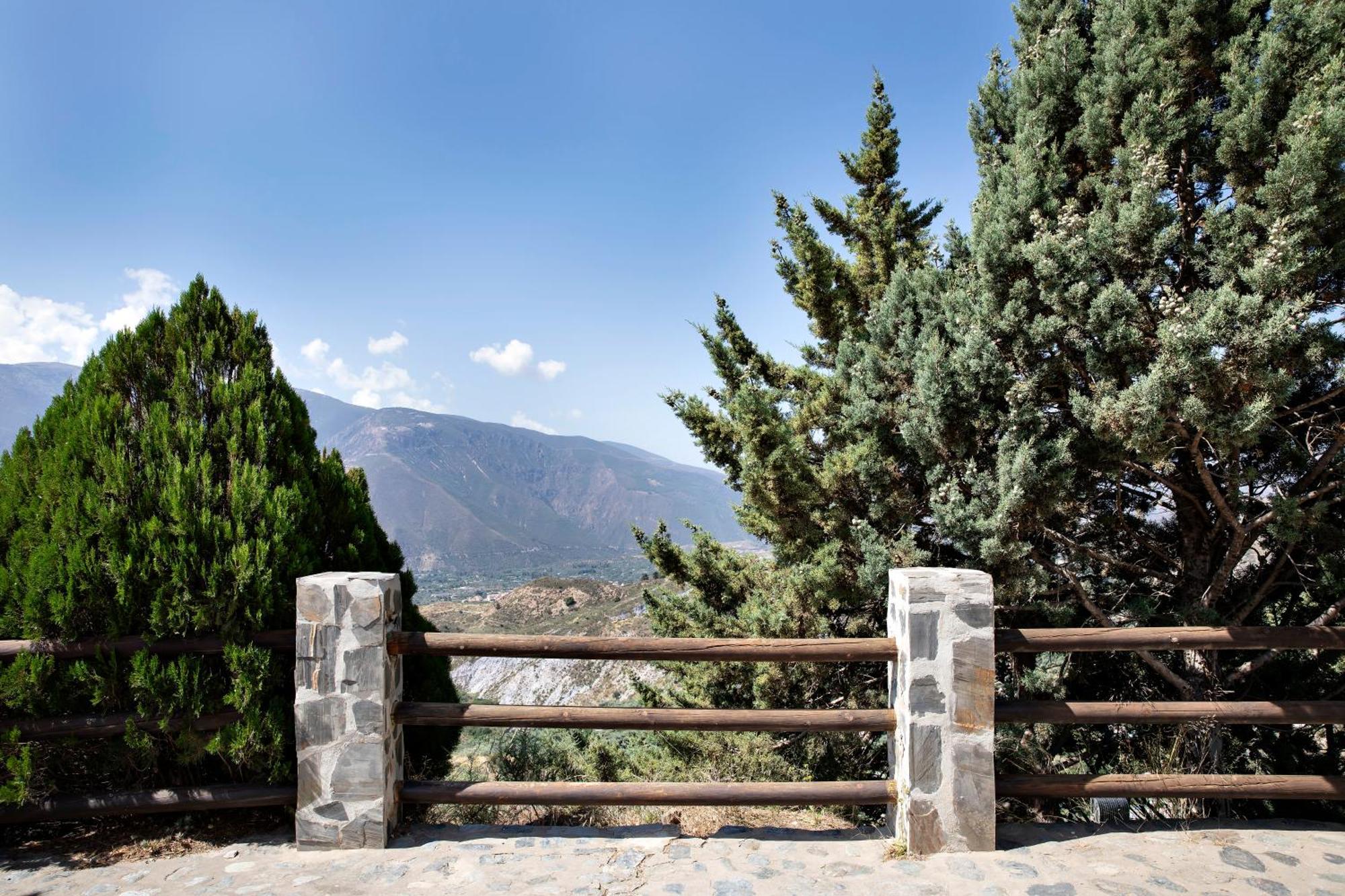 Alpujarra Relax Carataunas Εξωτερικό φωτογραφία